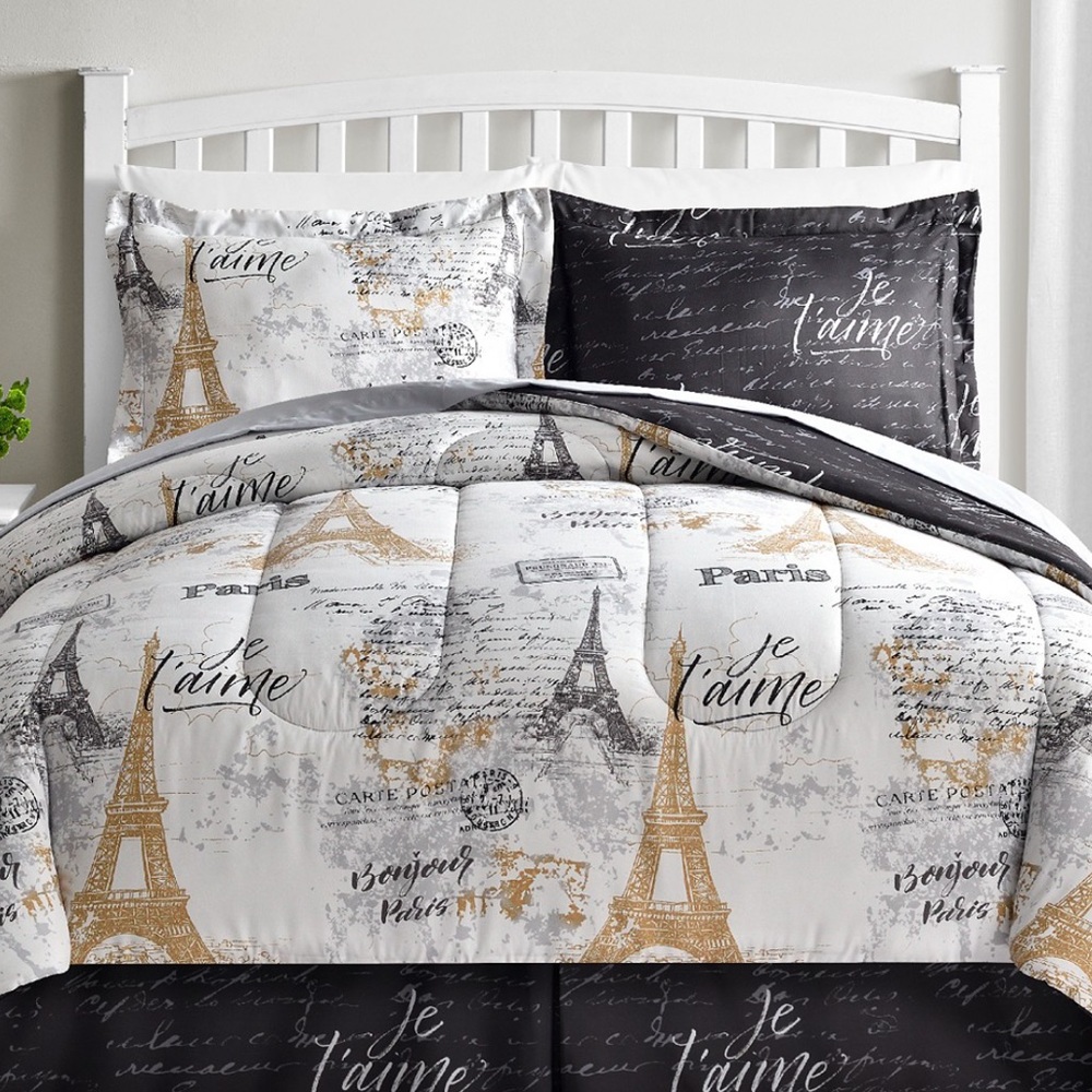 Paris Gold  Queen Comforter Set, NWT